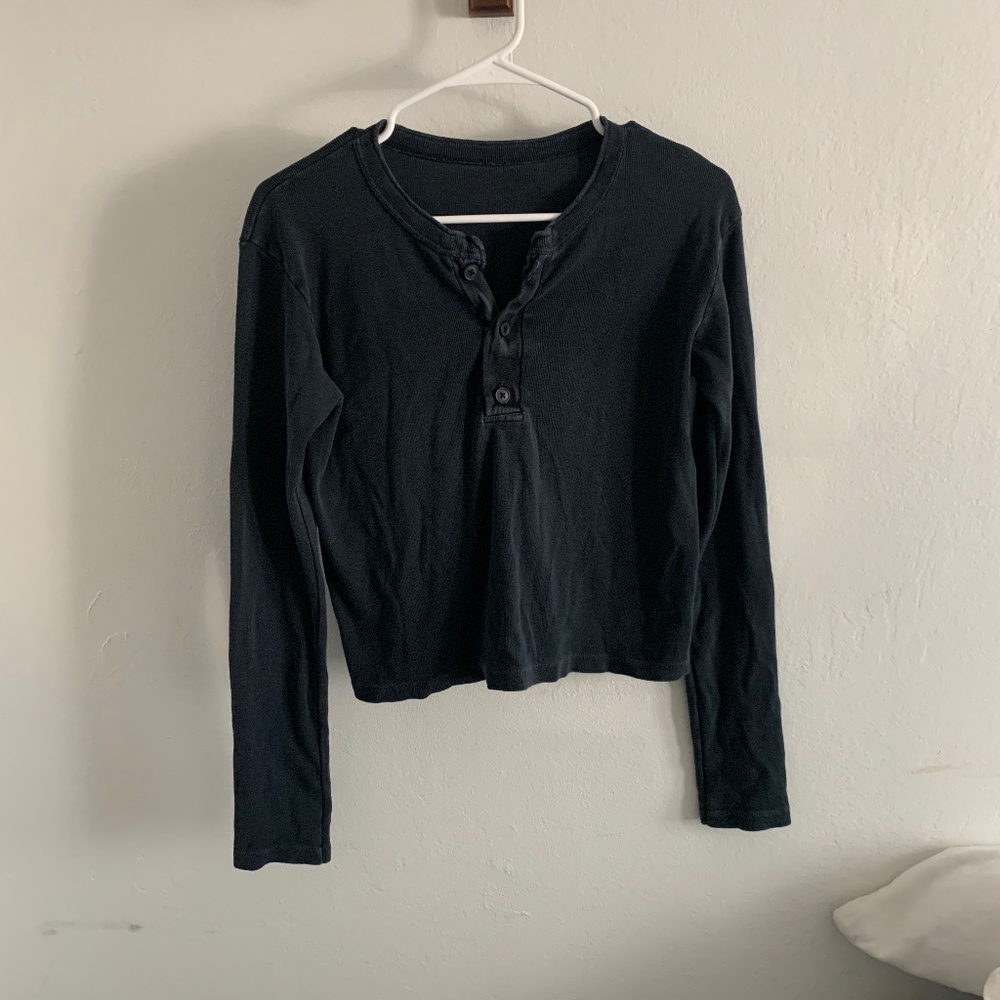 BRANDY MELVILLE LONG SLEEVE